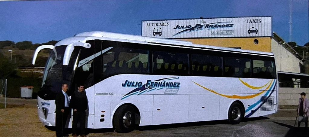 Autocares Julio Fernández - foto antigua sede de la empresa